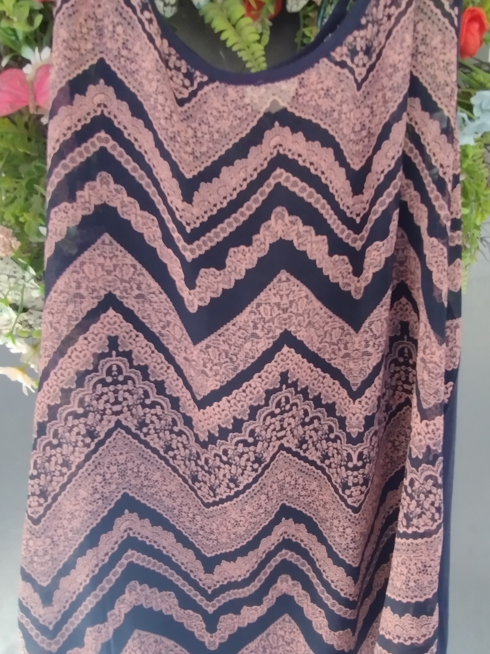 Carol Rose Navy and Blush Speckled Tank